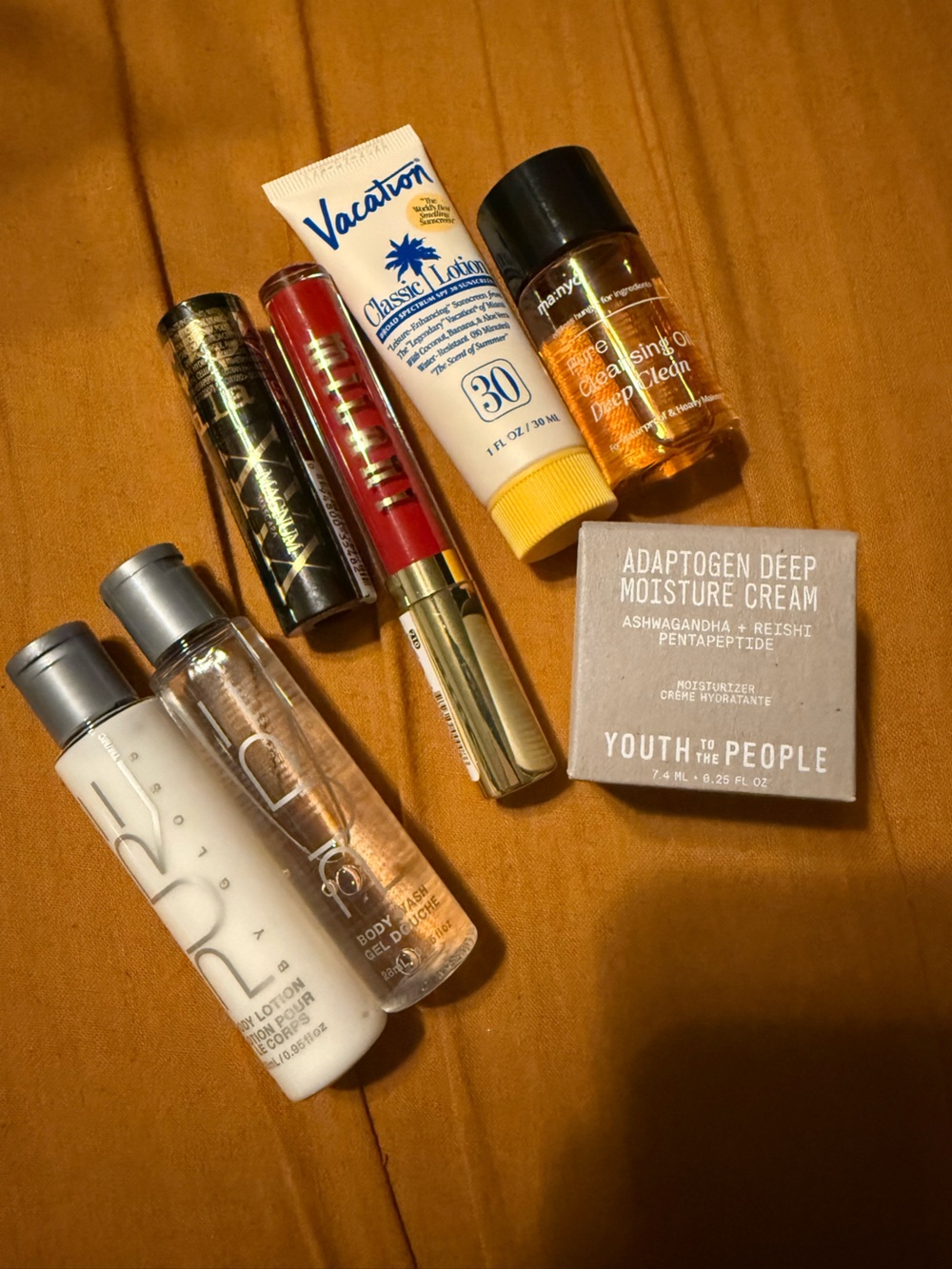 Makeup/skincare bundle